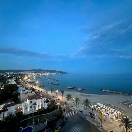 Entire Apartment , 2 Bedrooms Newly Remodeled Center Sitges Barcelona ภายนอก รูปภาพ