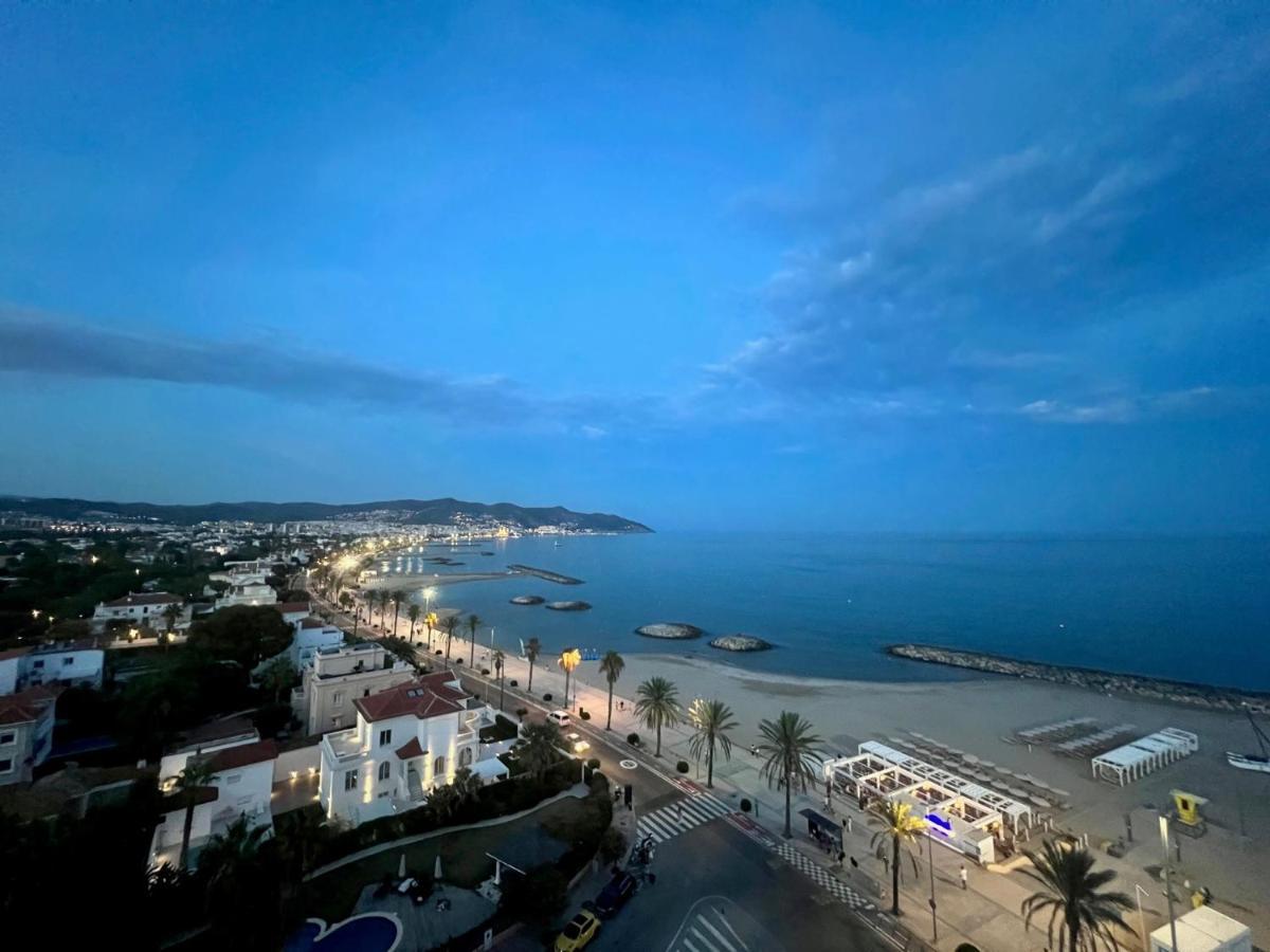 Entire Apartment , 2 Bedrooms Newly Remodeled Center Sitges Barcelona ภายนอก รูปภาพ